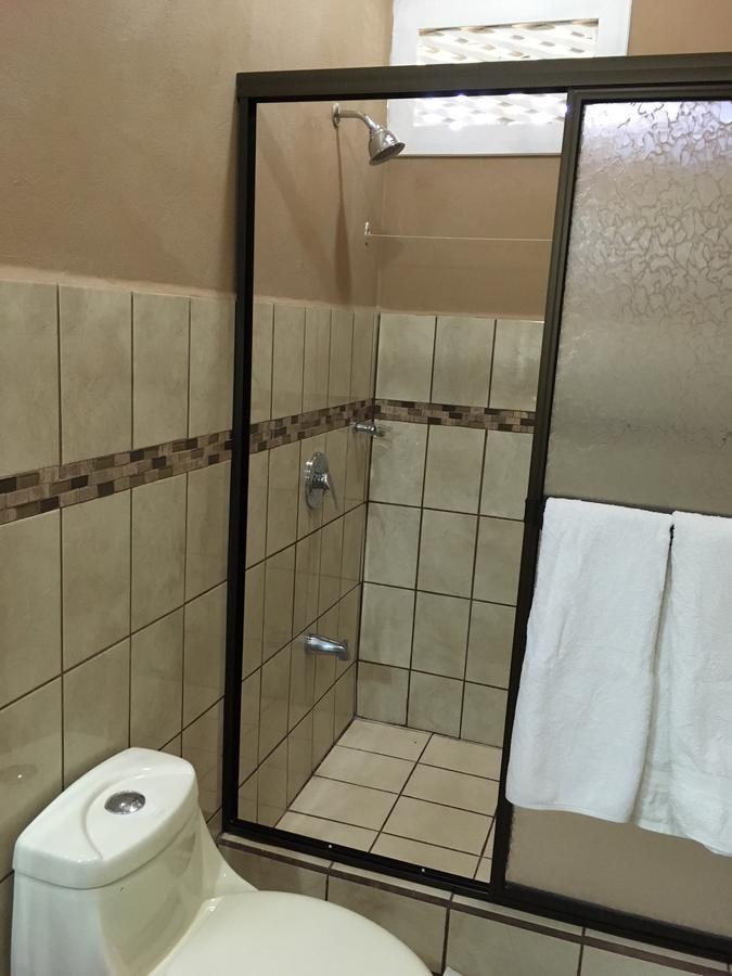 Hotel Hacienda El Rodeo Vueltas Eksteriør billede